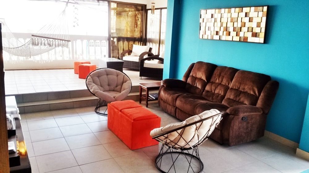 Chescos Hotel Salinas  Bagian luar foto