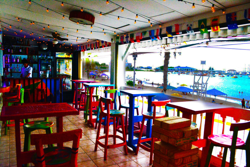 Chescos Hotel Salinas  Bagian luar foto